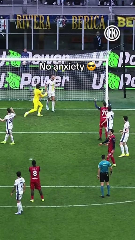 索默直呼專業(yè)，德弗里這次頭球解圍堪比一粒進球